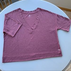 GapFit Breathe top NWOT